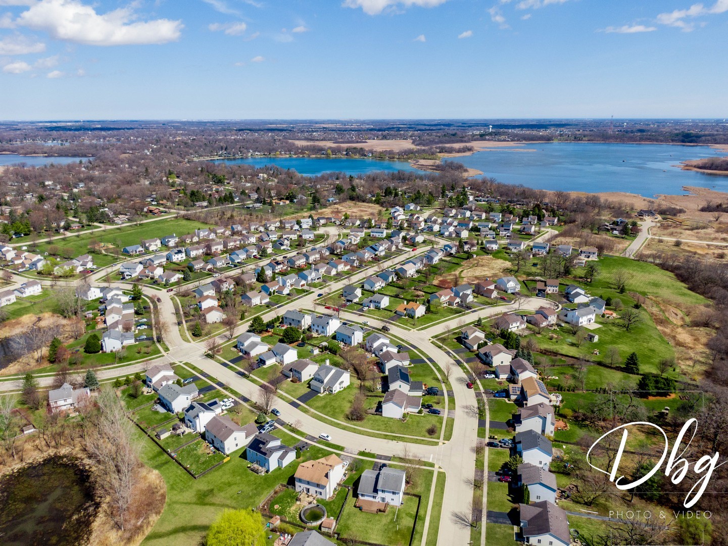 2235 Woodoak Drive, Round Lake Beach, IL 60073