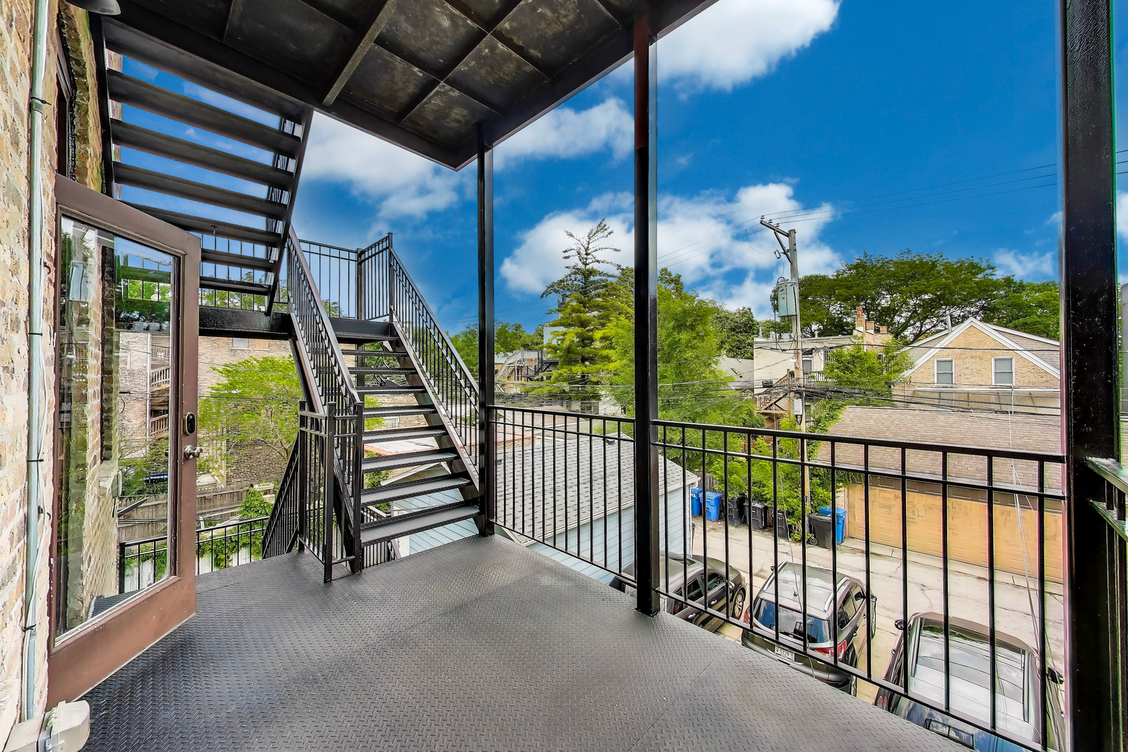 847 N Damen Avenue #2R, Chicago, IL 60622