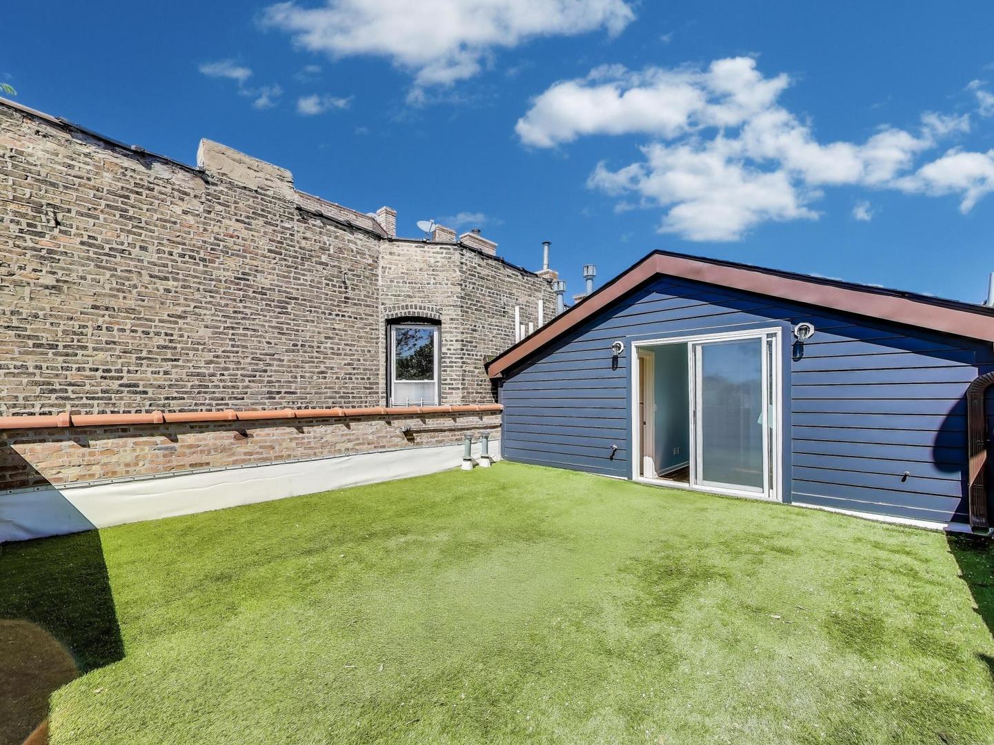 847 N Damen Avenue #2R, Chicago, IL 60622