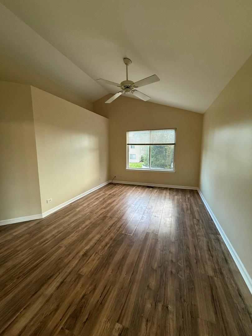 2404 Lexington Lane, Naperville, IL 60540