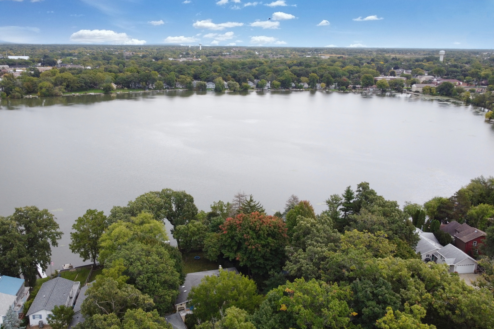 179 S Alleghany Road, Grayslake, IL 60030