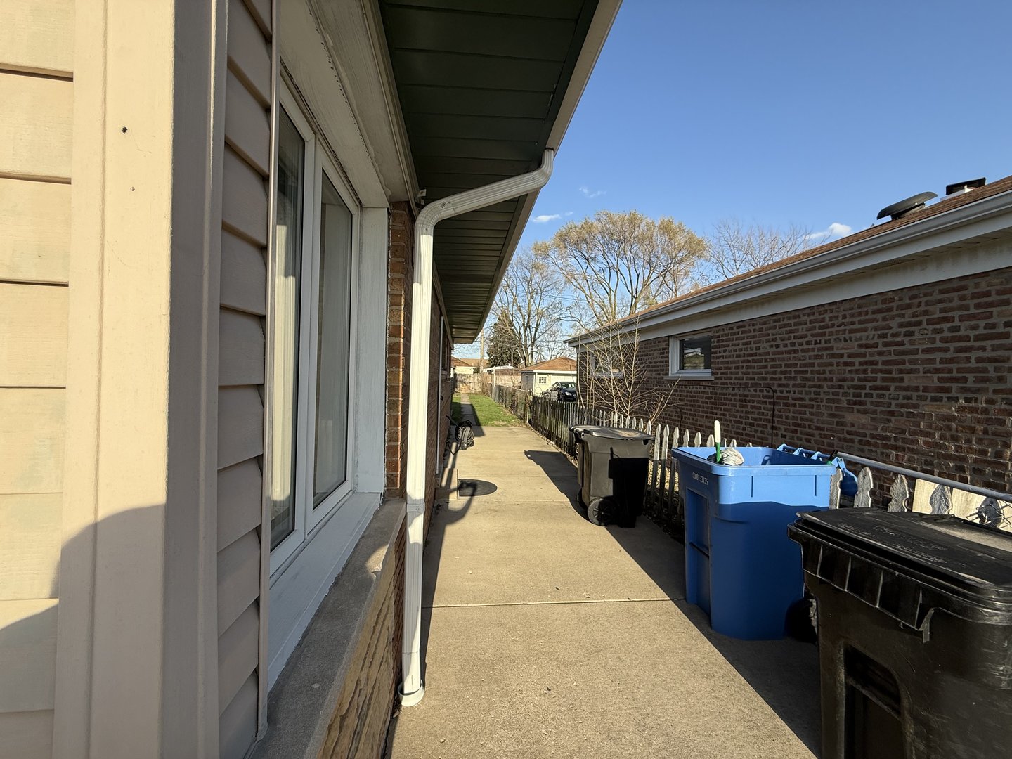 7825 S Pulaski Road, Chicago, IL 60652