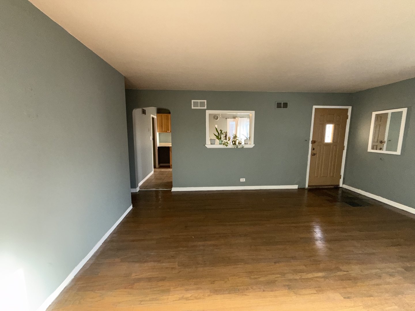 7825 S Pulaski Road, Chicago, IL 60652