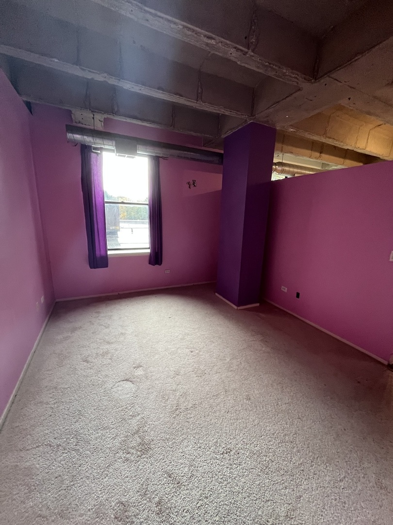 5200 S Ellis Avenue #202N, Chicago, IL 60615