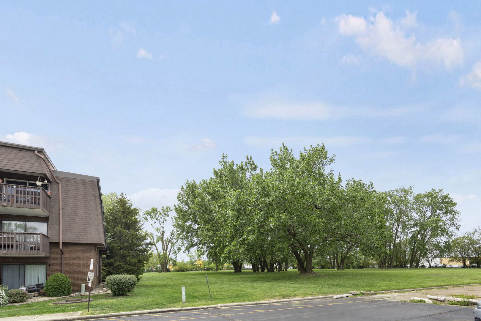 1619 Richmond Circle #105, Joliet, IL 60435