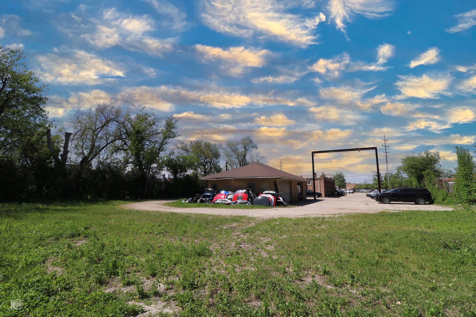 955 RAND Road, Des Plaines, IL 60016