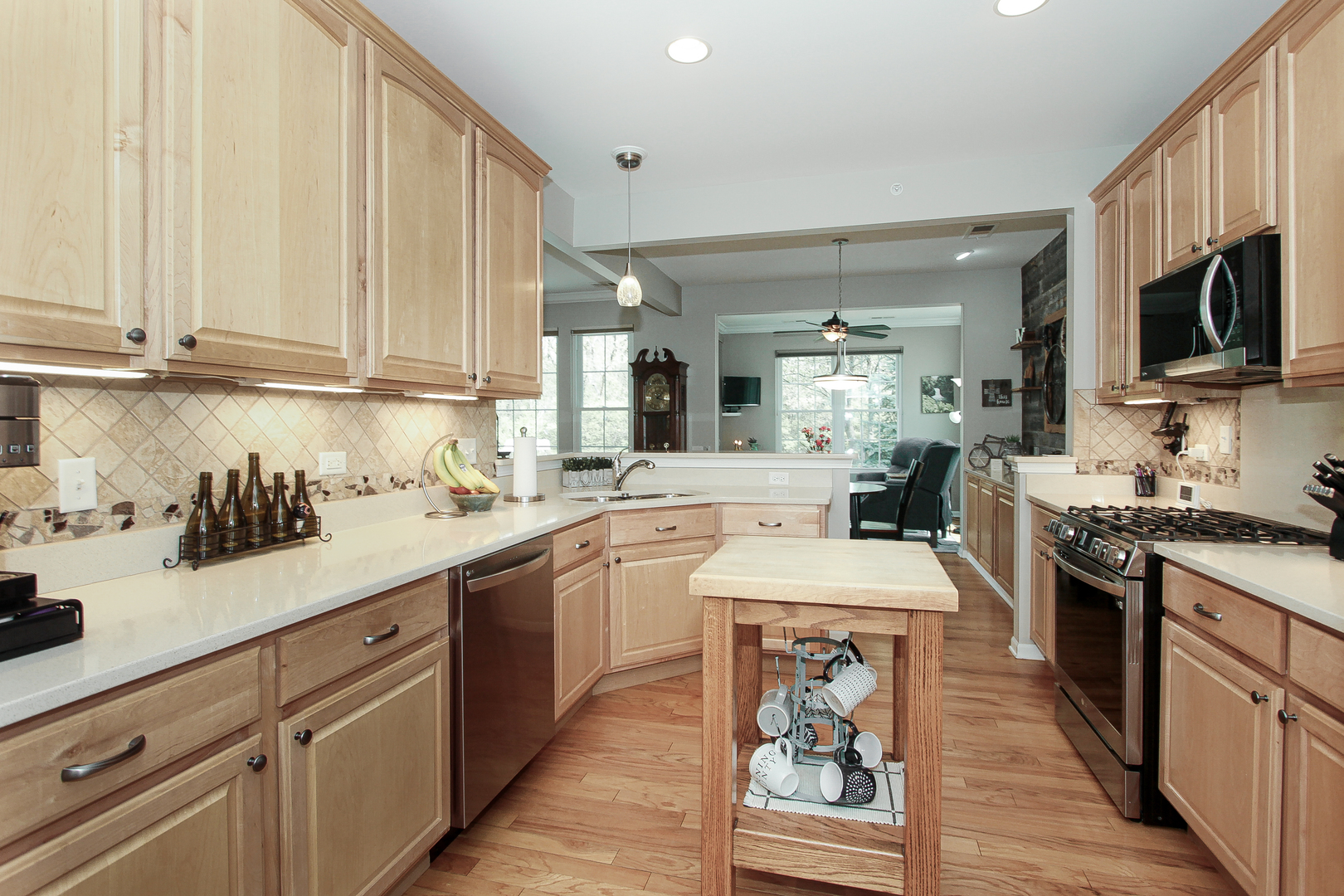 12370 RUSSET Lane, Huntley, IL 60142