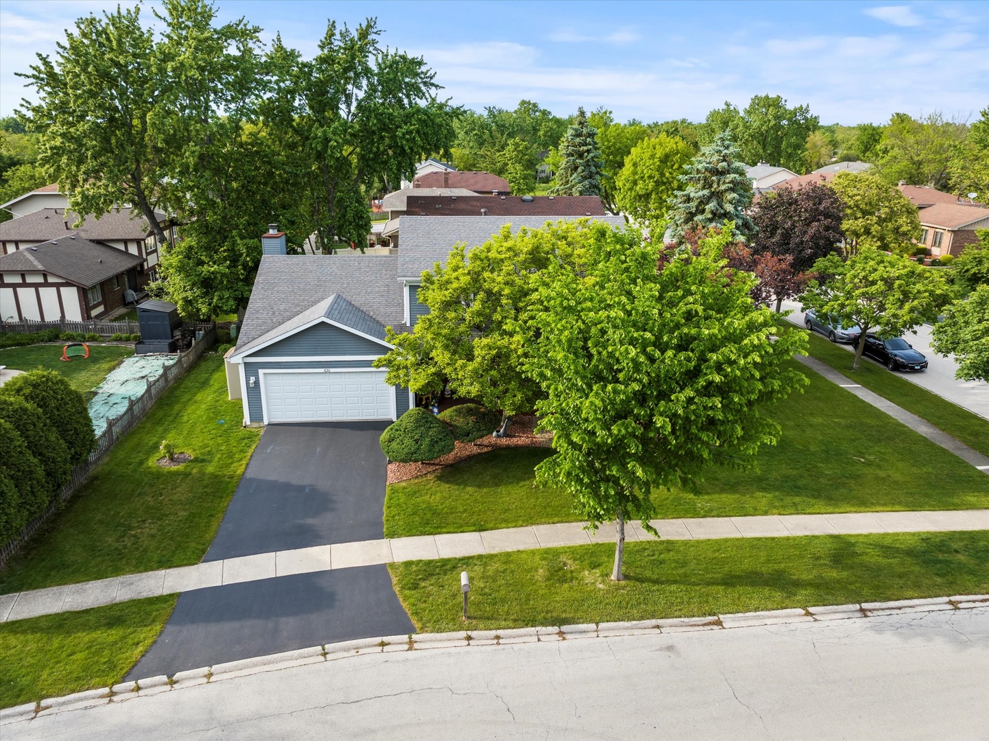 620 W 58th Street, Westmont, IL 60559