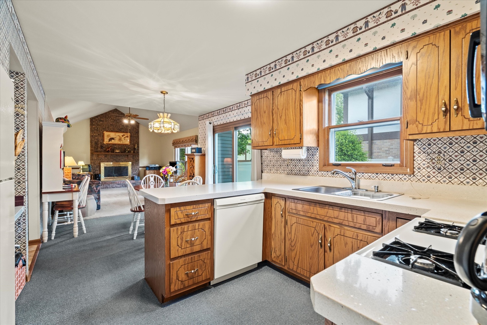 620 W 58th Street, Westmont, IL 60559