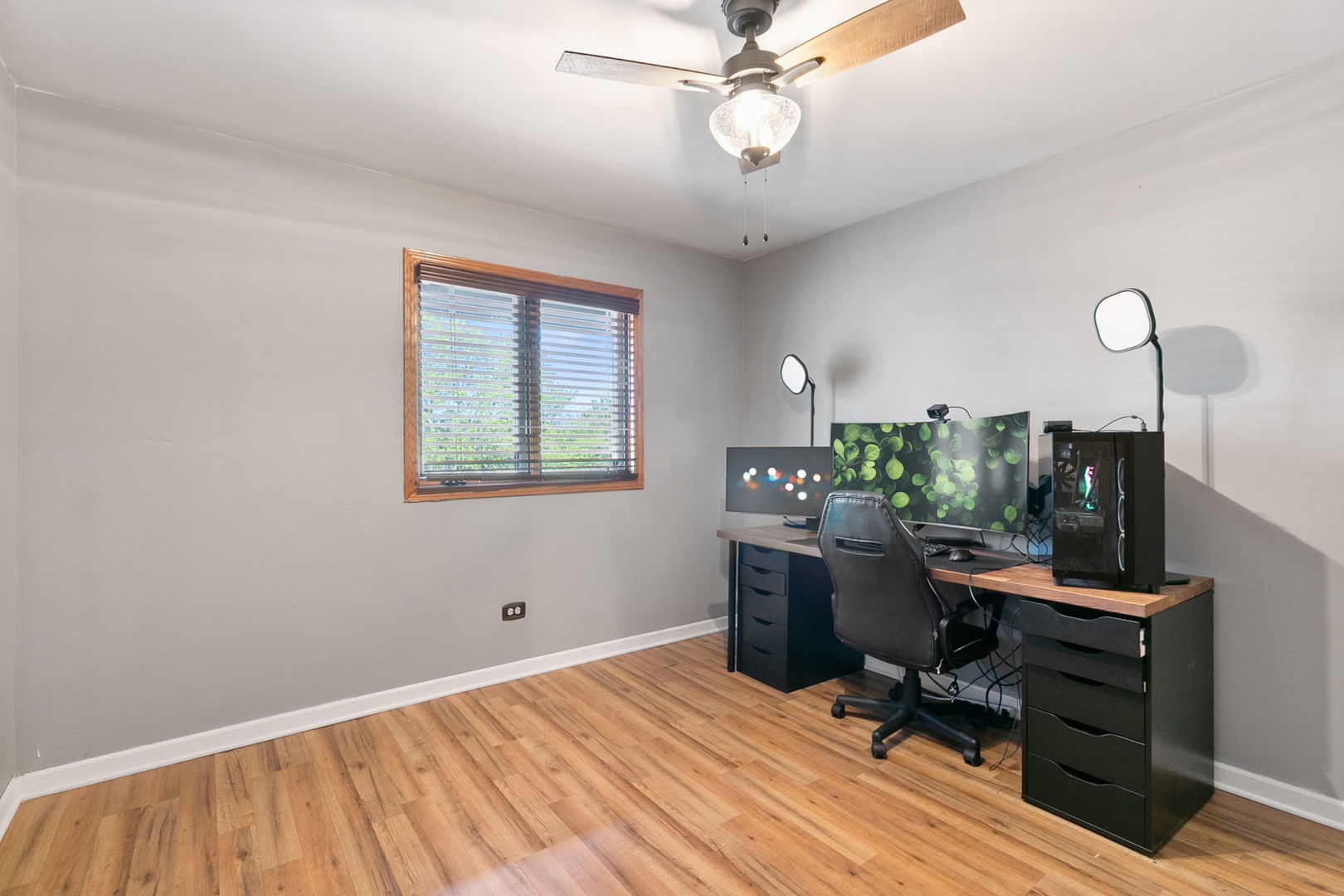 11015 S Theresa Circle #3C, Palos Hills, IL 60465