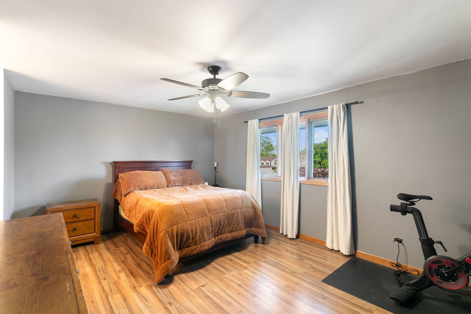 11015 S Theresa Circle #3C, Palos Hills, IL 60465