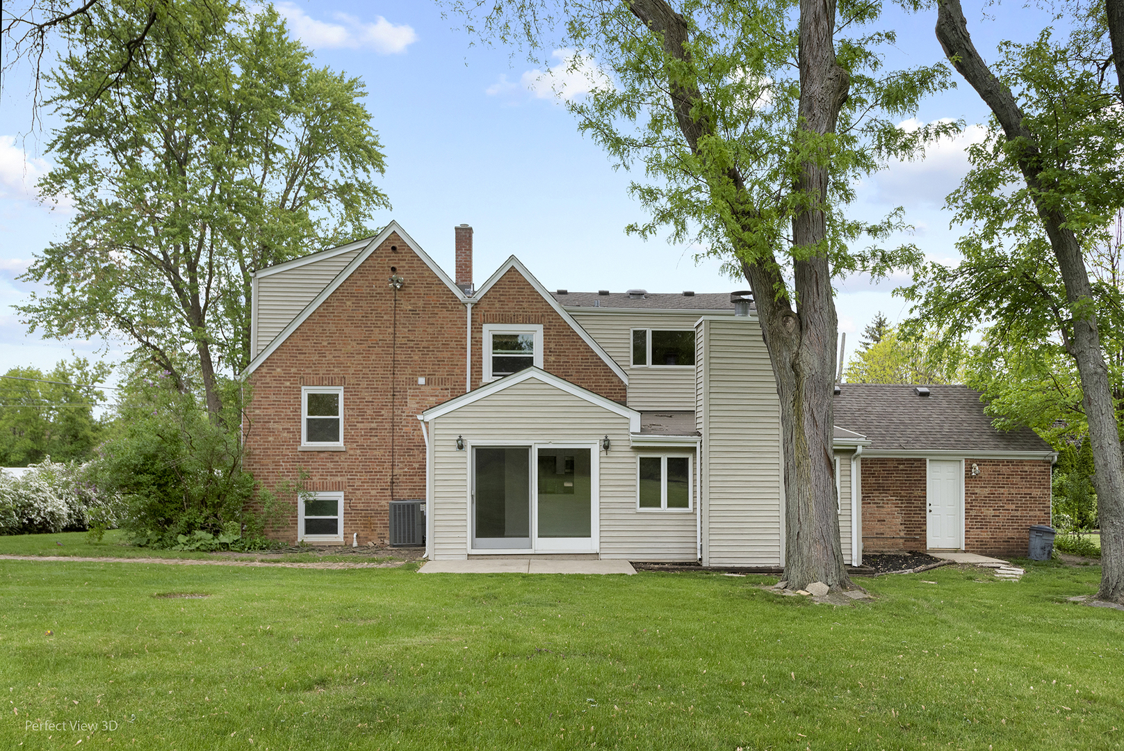 210 N Wheeling Road, Prospect Heights, IL 60070
