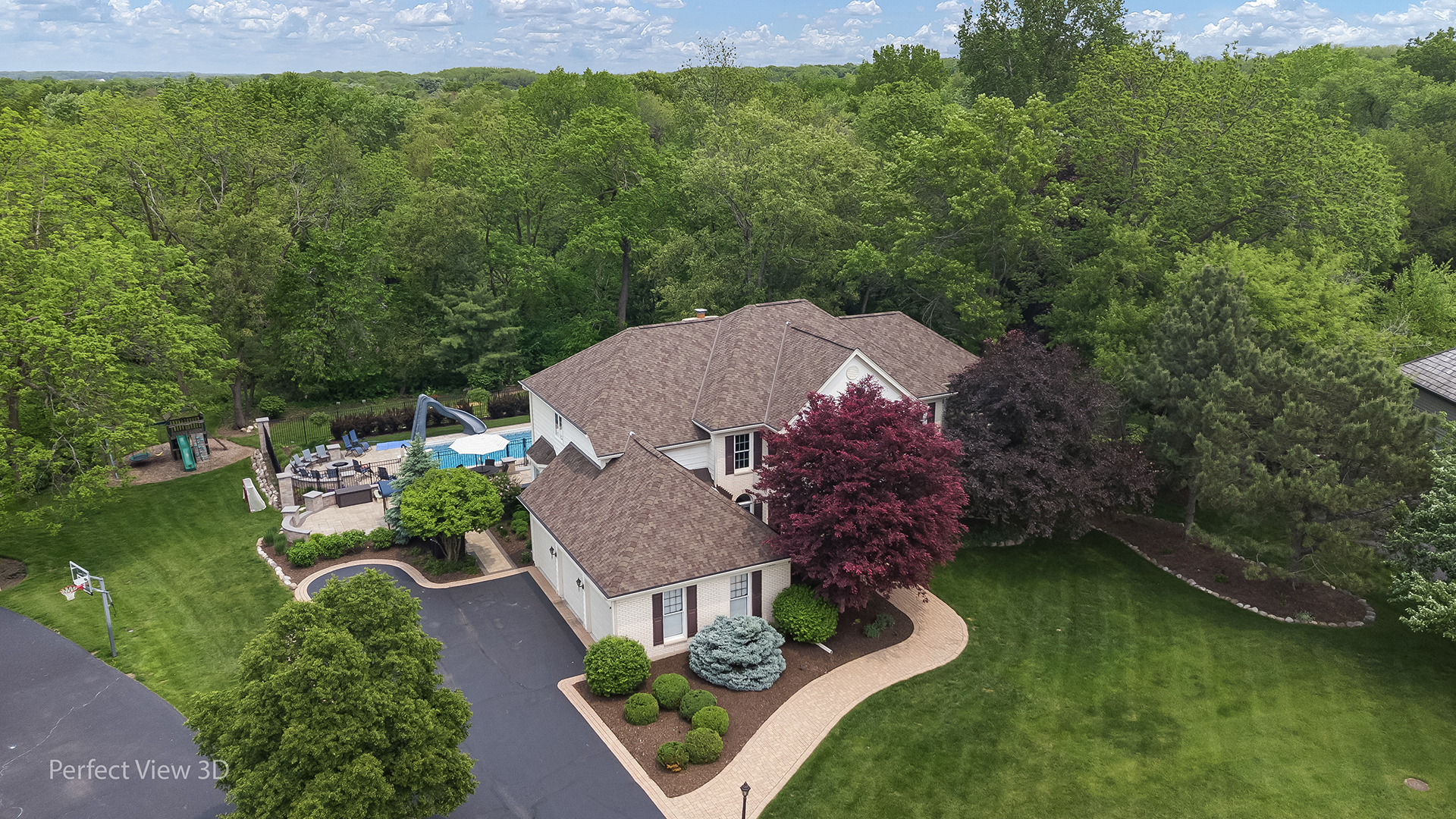 18089 W Pond Ridge Circle, Gurnee, IL 60031