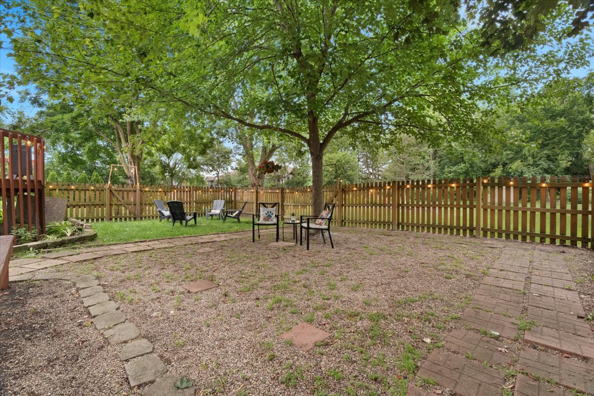 308 Eastern Avenue, Barrington, IL 60010