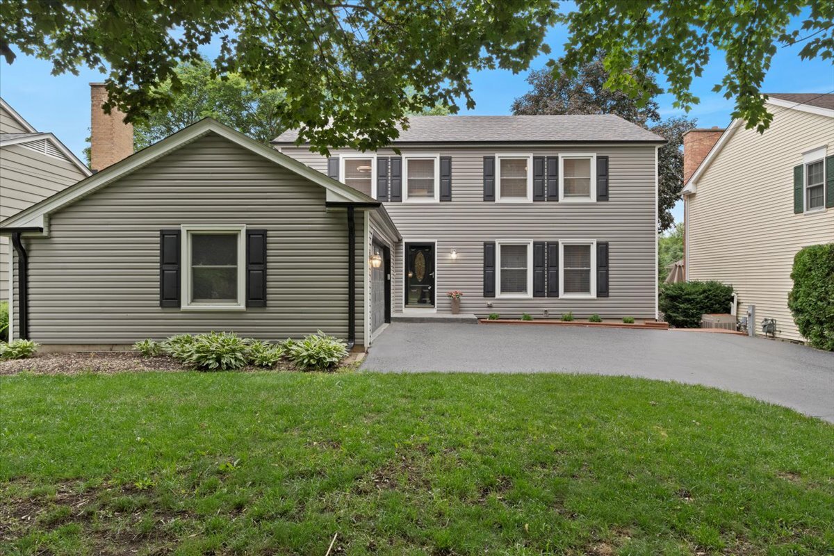 308 Eastern Avenue, Barrington, IL 60010