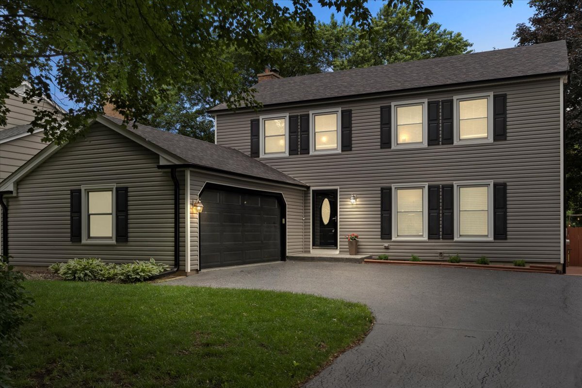 308 Eastern Avenue, Barrington, IL 60010