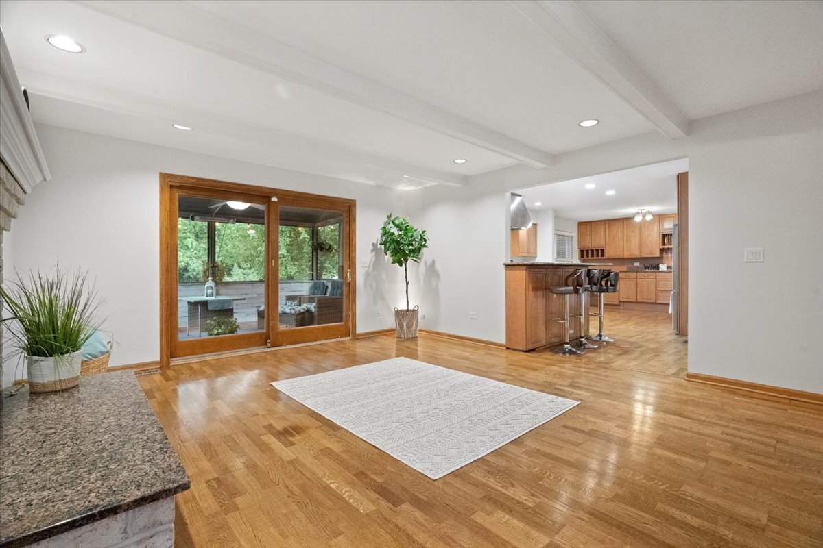 308 Eastern Avenue, Barrington, IL 60010