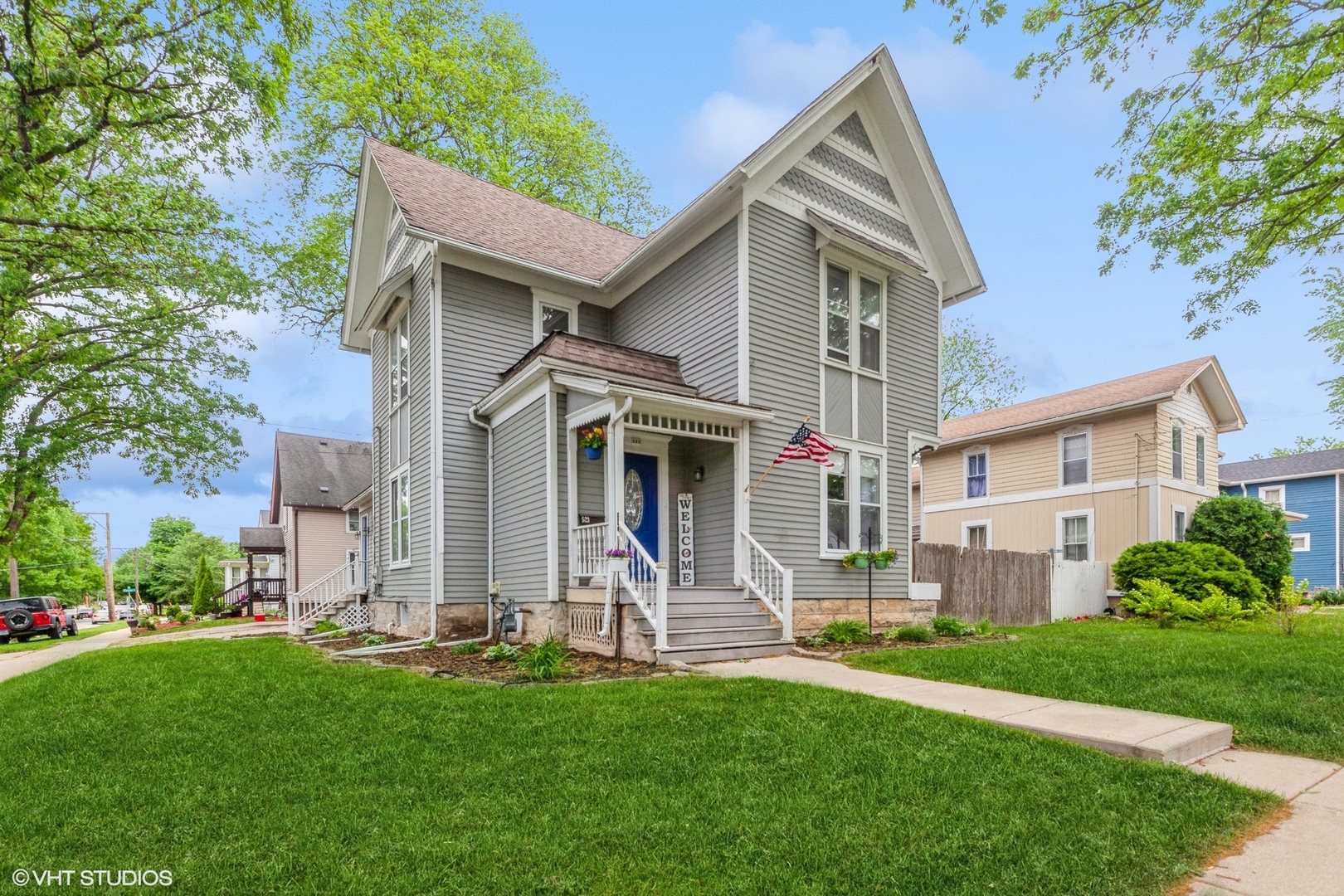 523 Spruce Street, Aurora, IL 60506
