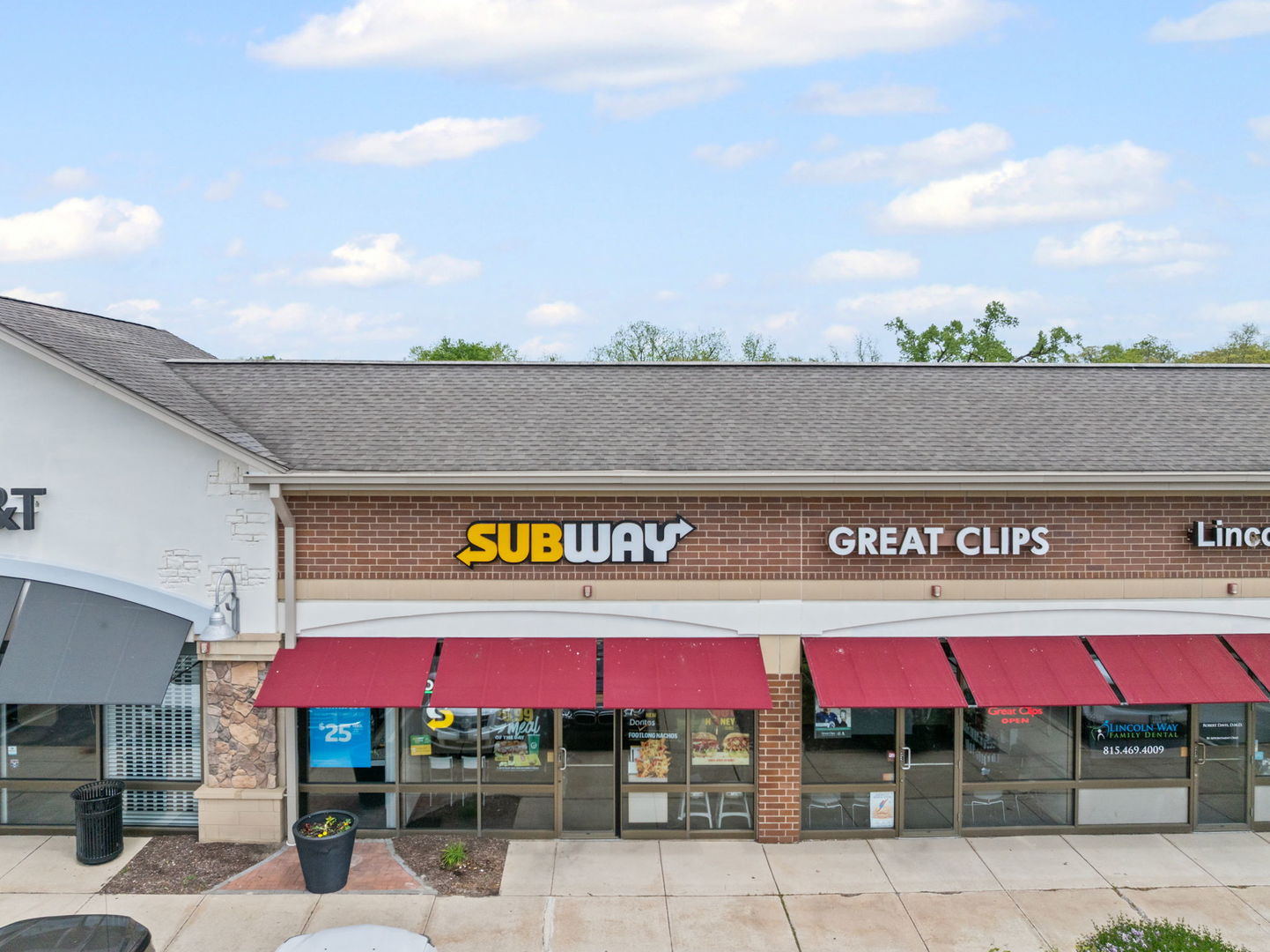 11214 Lincoln Highway Street, Mokena, IL 60448