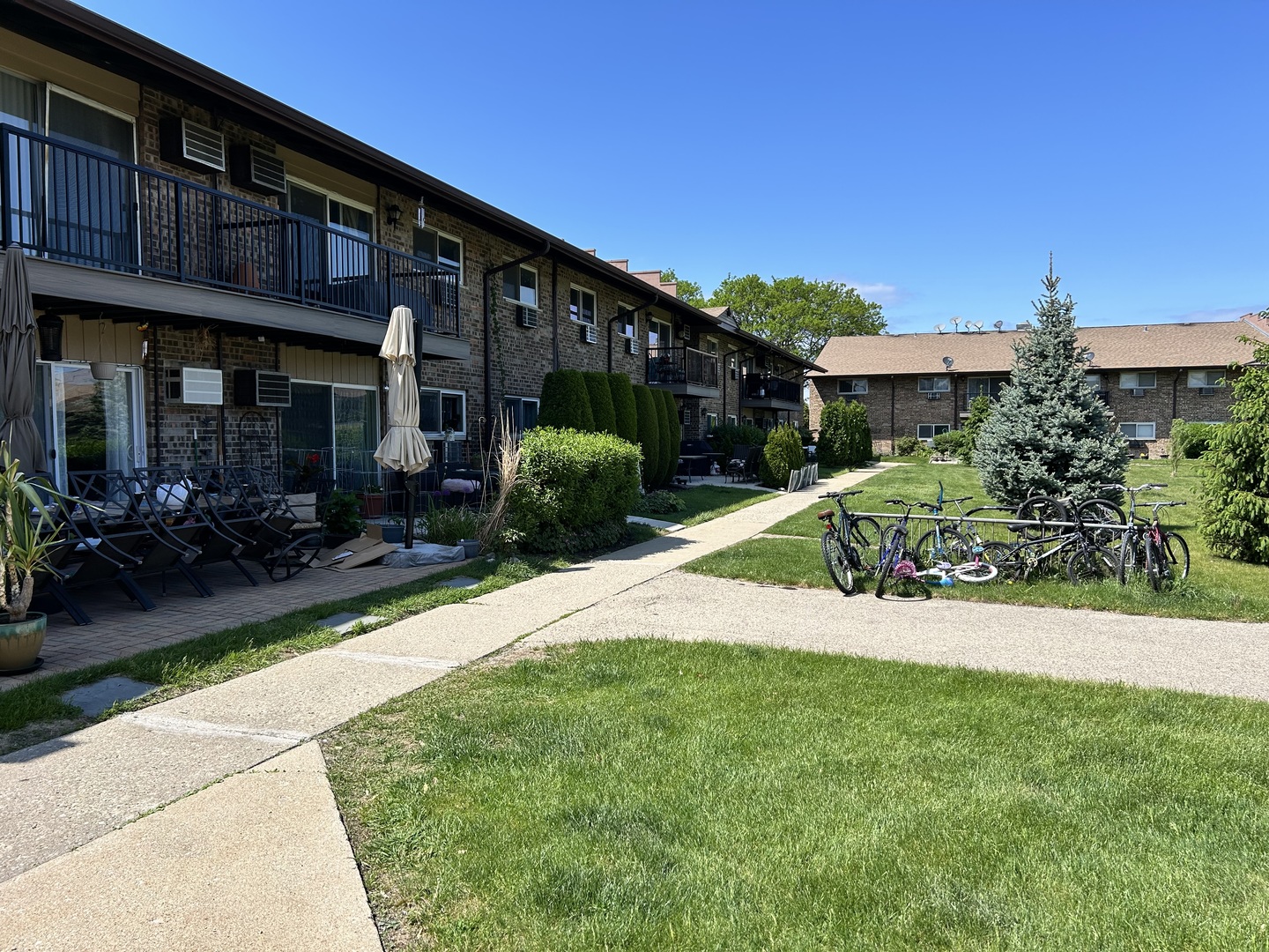 822 E OLD WILLOW Road #201, Prospect Heights, IL 60070