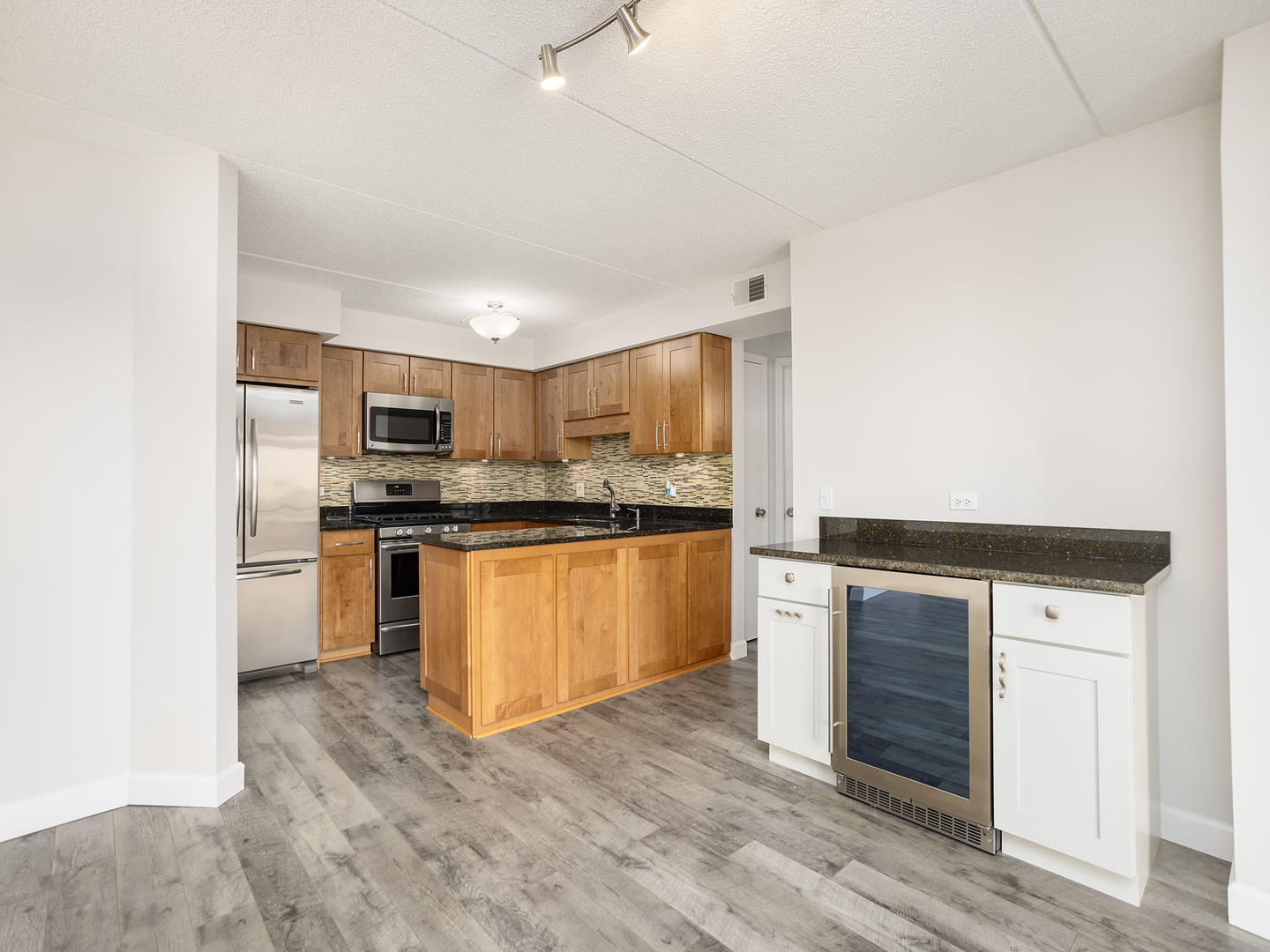 8540 W Foster Avenue #403, Norridge, IL 60706