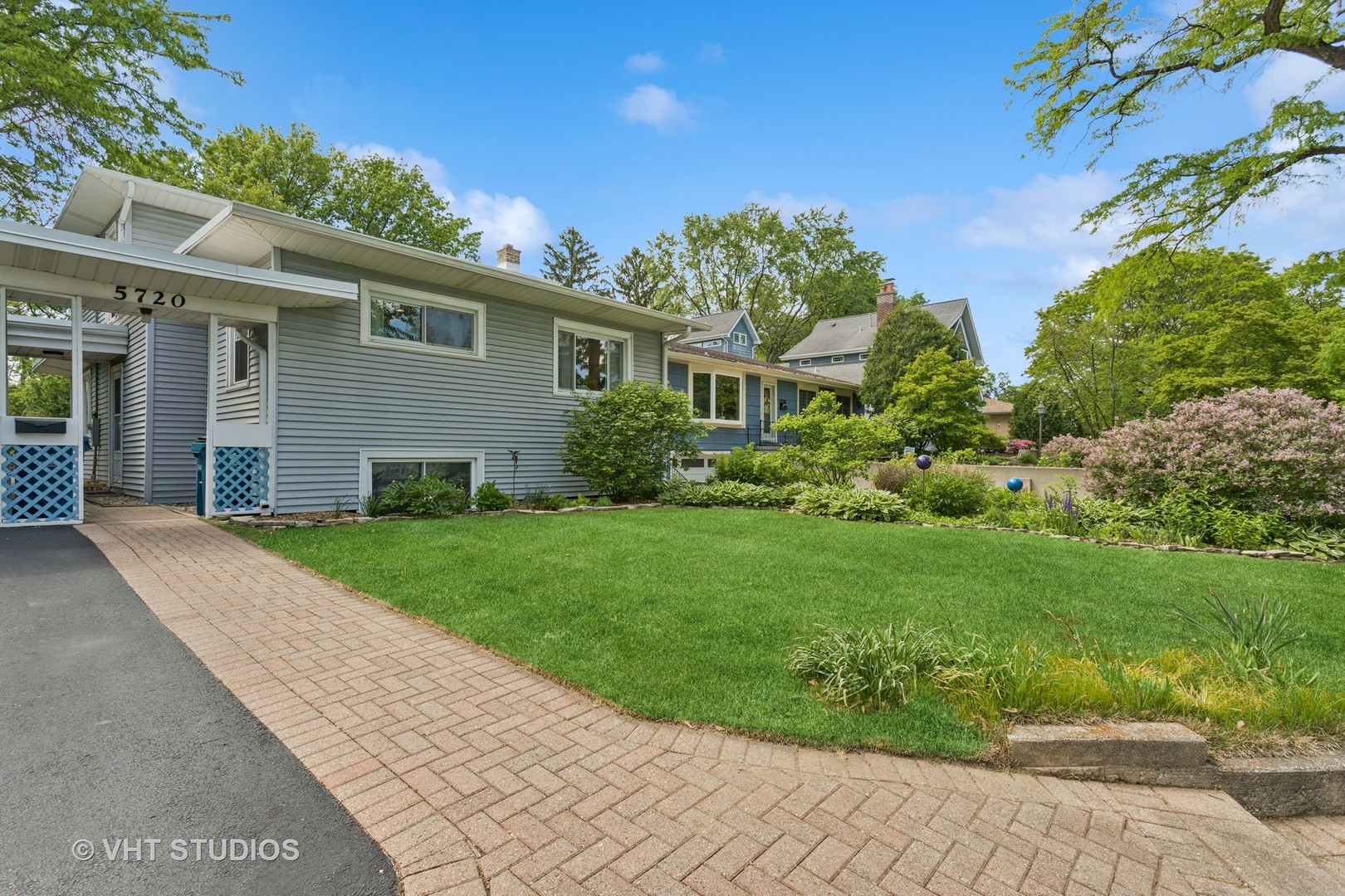 5720 Dunham Road, Downers Grove, IL 60516