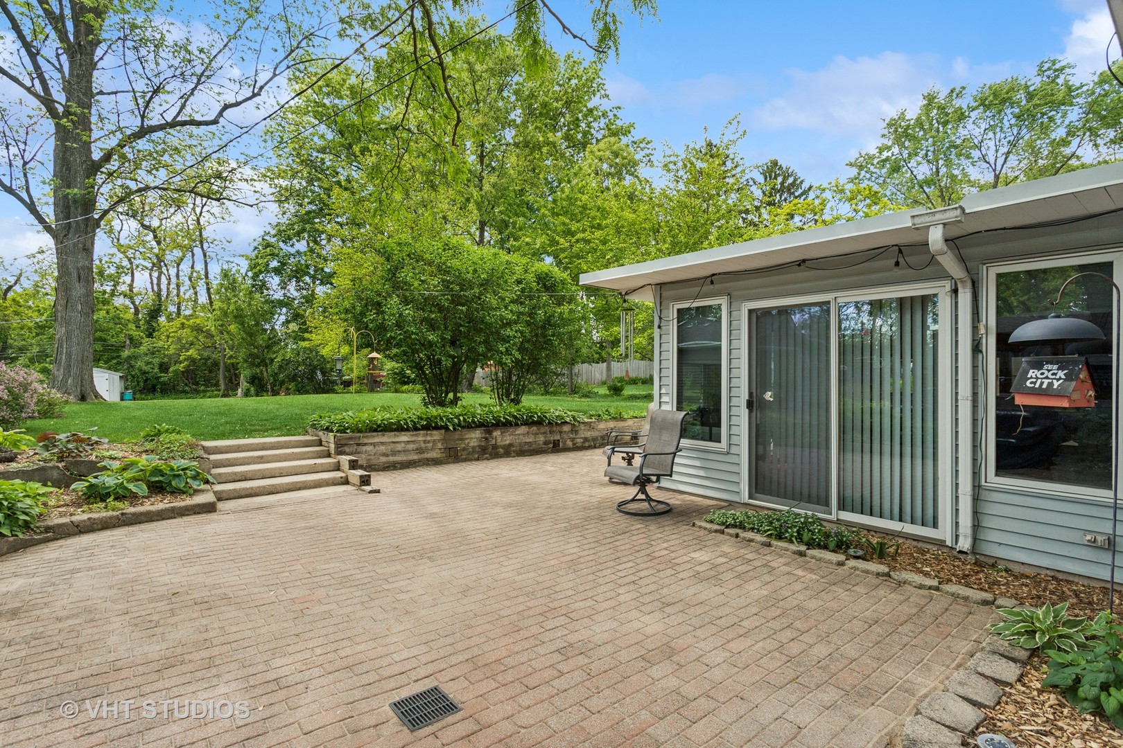5720 Dunham Road, Downers Grove, IL 60516