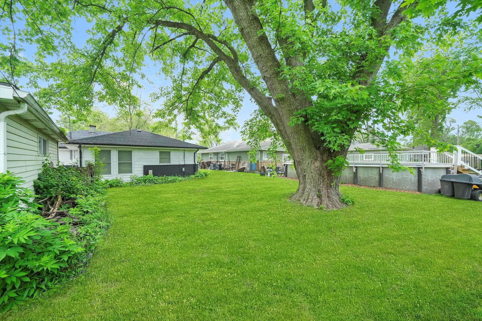 329 Blackhawk Drive, Park Forest, IL 60466