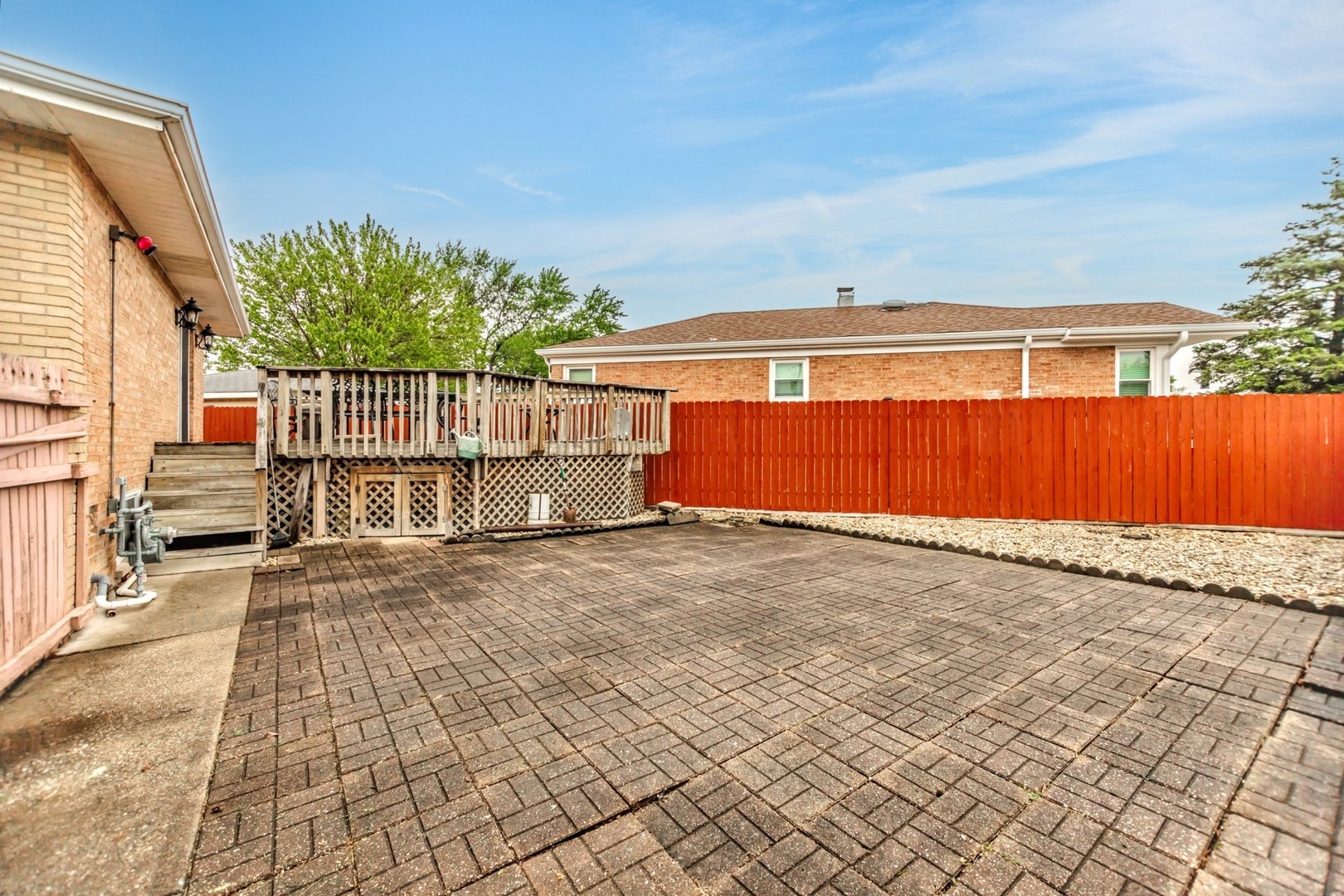 5938 W 83rd Street, Burbank, IL 60459