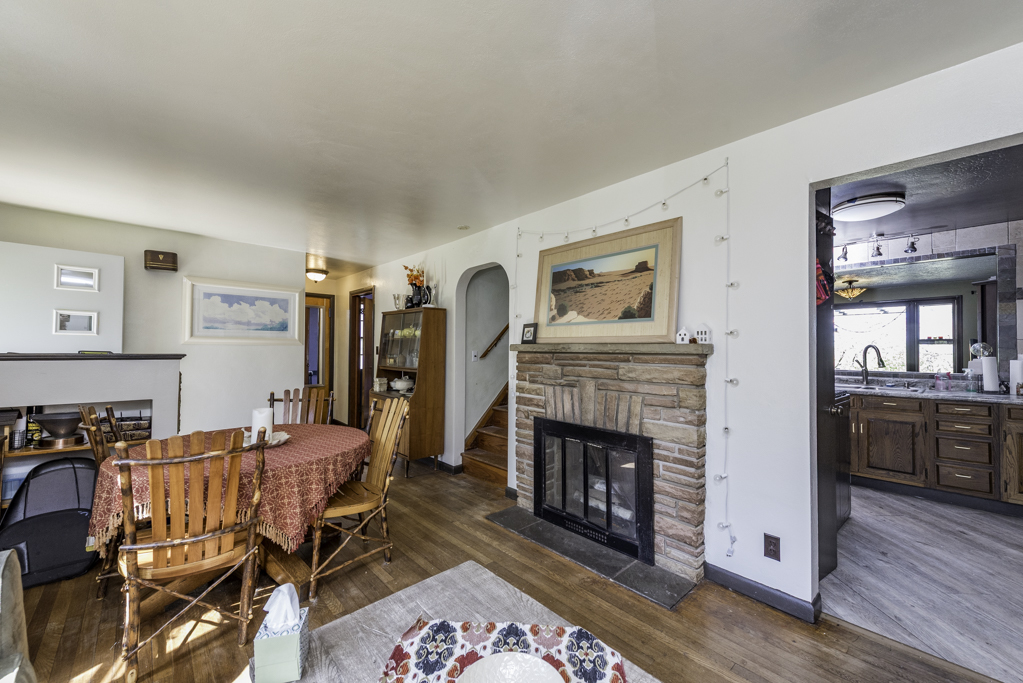 1311 Eastview Drive, Waukegan, IL 60085