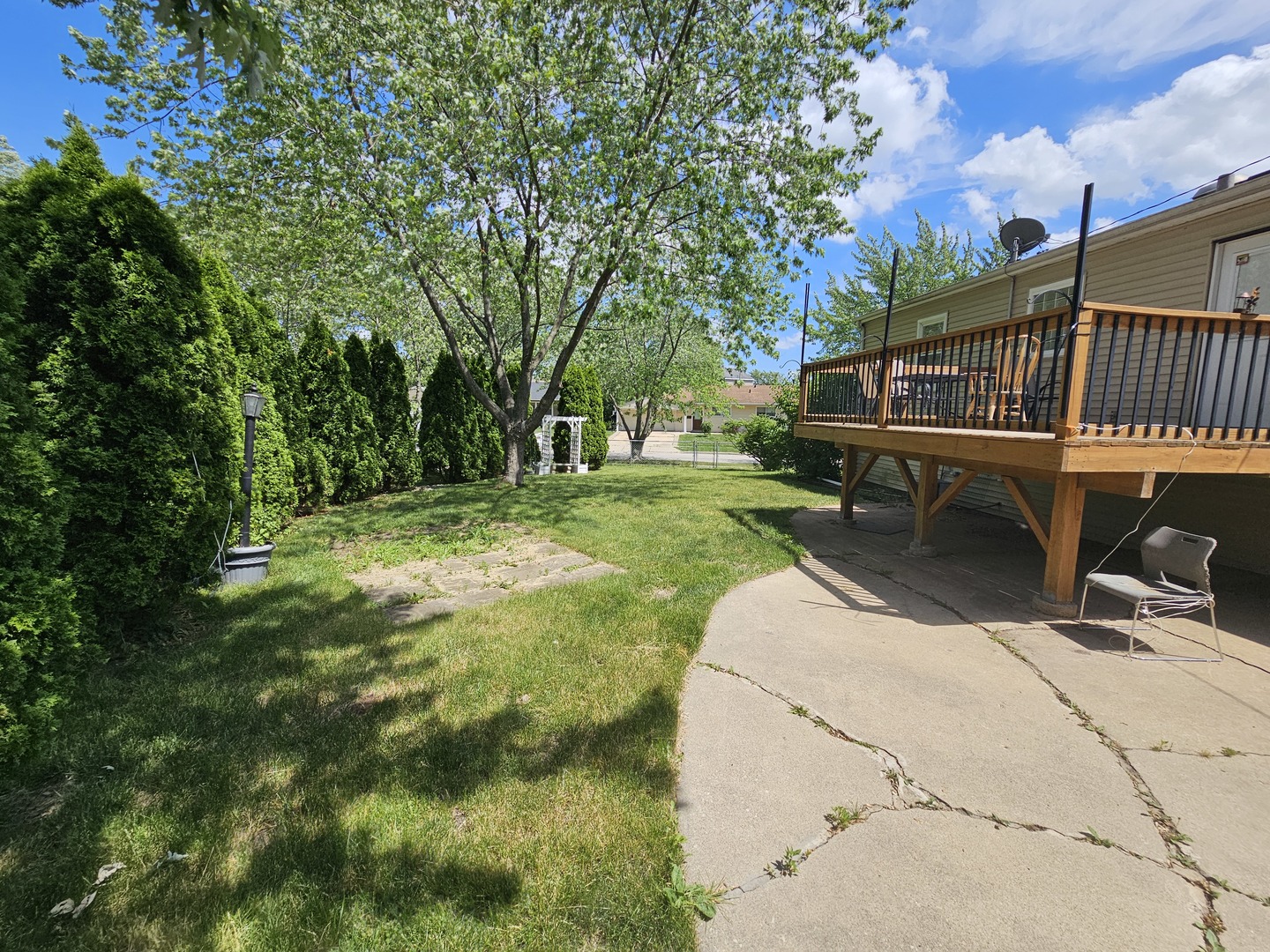315 Cedar Circle, Streamwood, IL 60107