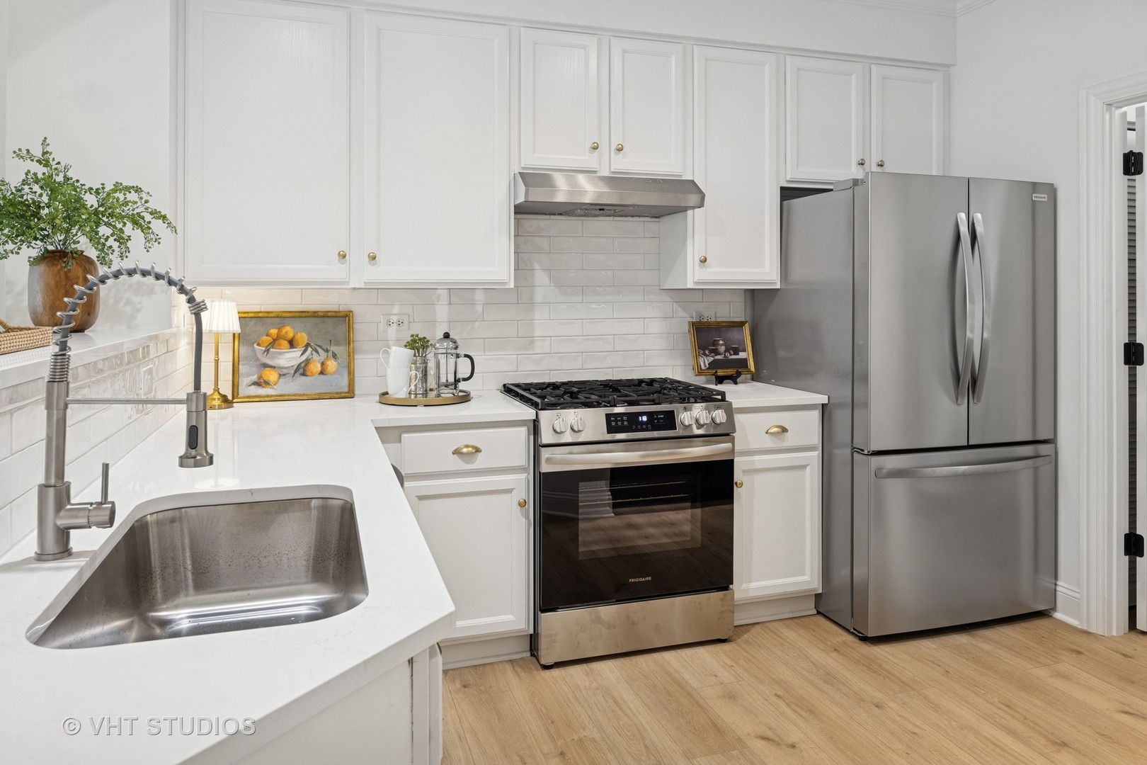 2170 Fulham Drive #2170, Naperville, IL 60564
