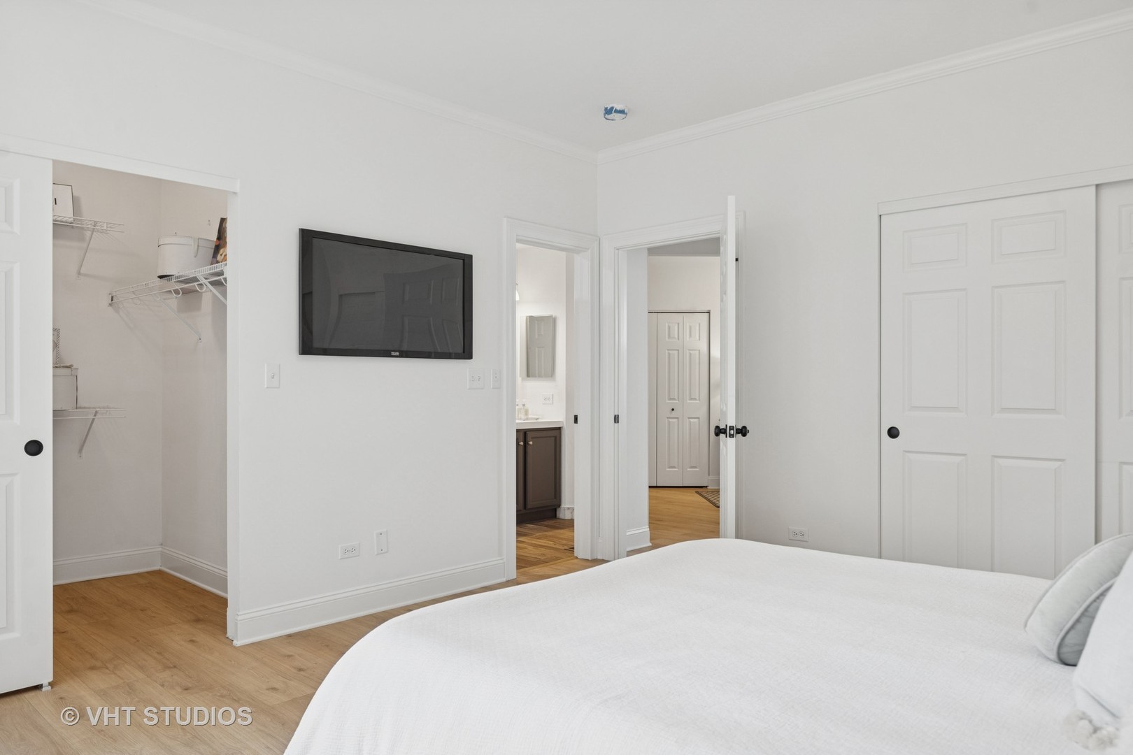 2170 Fulham Drive #2170, Naperville, IL 60564