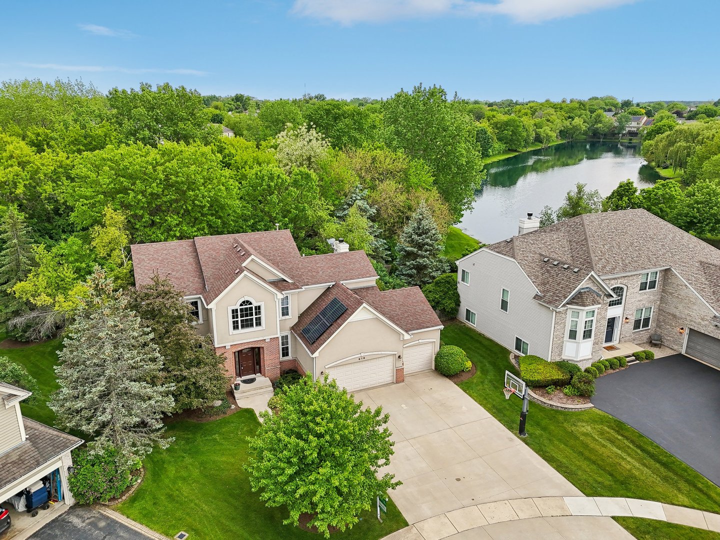915 Eaton Court, Lake Villa, IL 60046