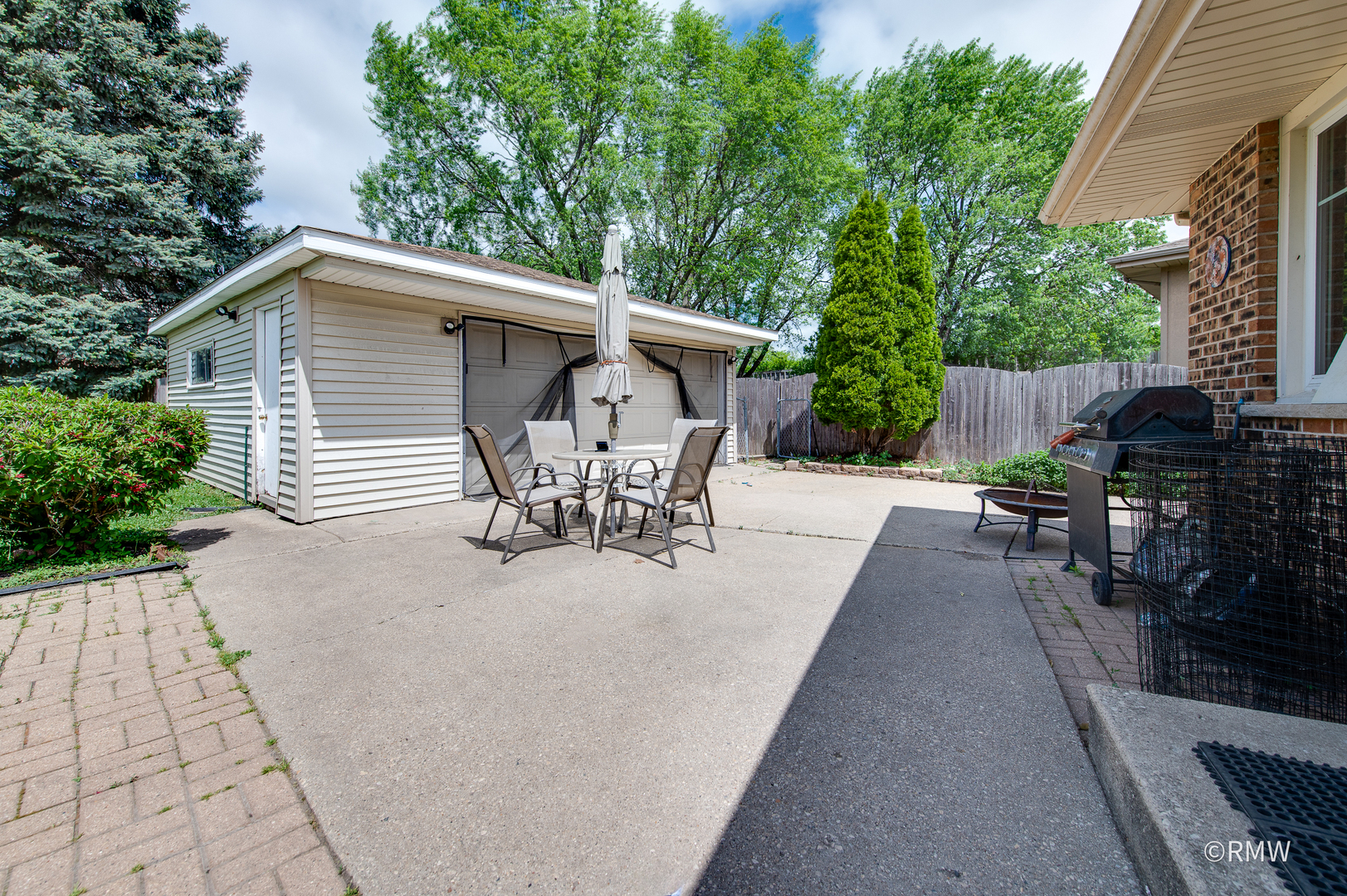 1236 N FISCHER Drive, Addison, IL 60101