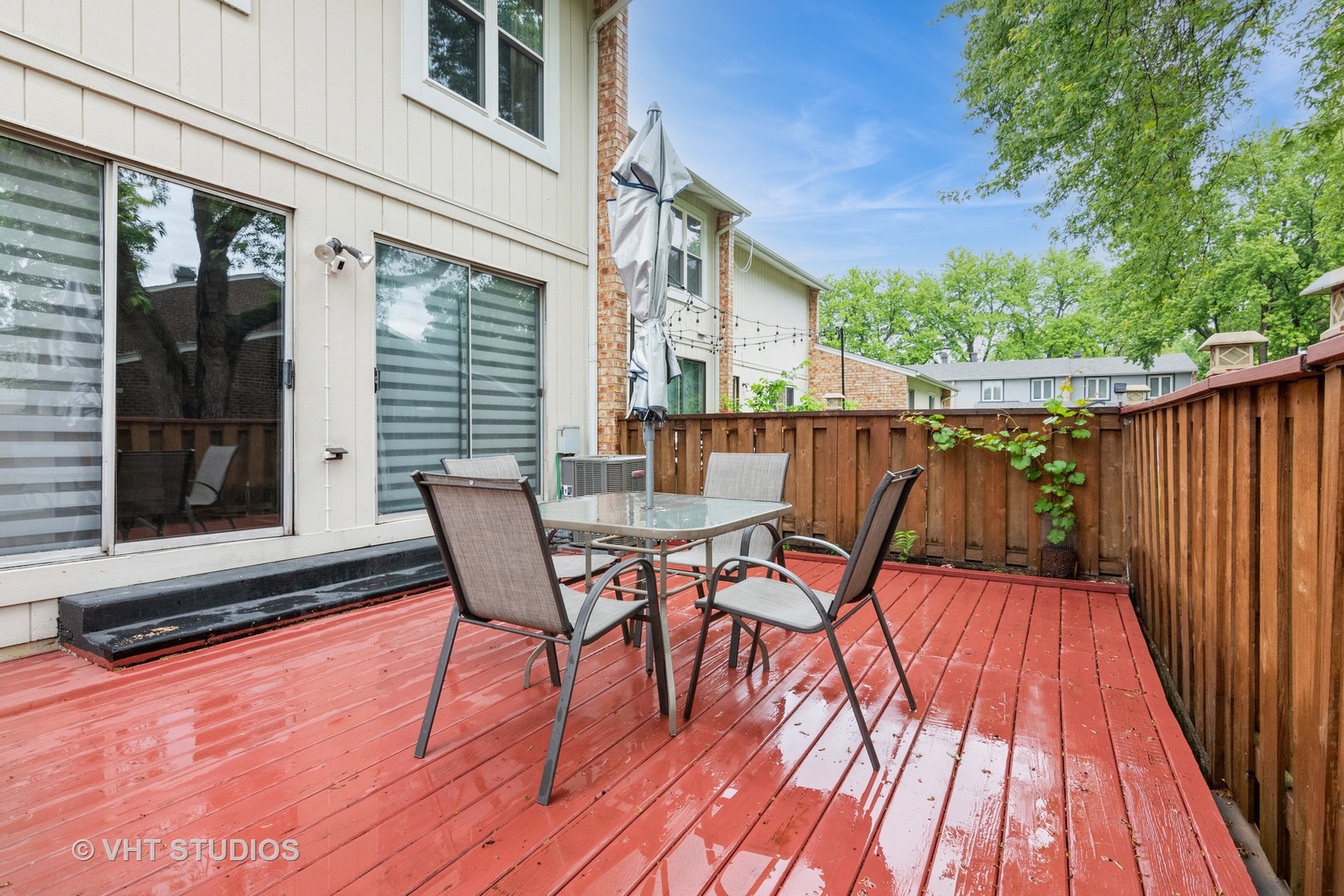 253 Edgewater Drive, Bloomingdale, IL 60108