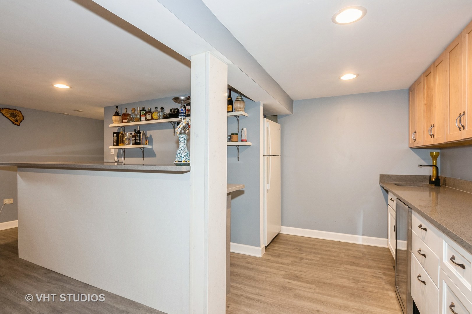 253 Edgewater Drive, Bloomingdale, IL 60108