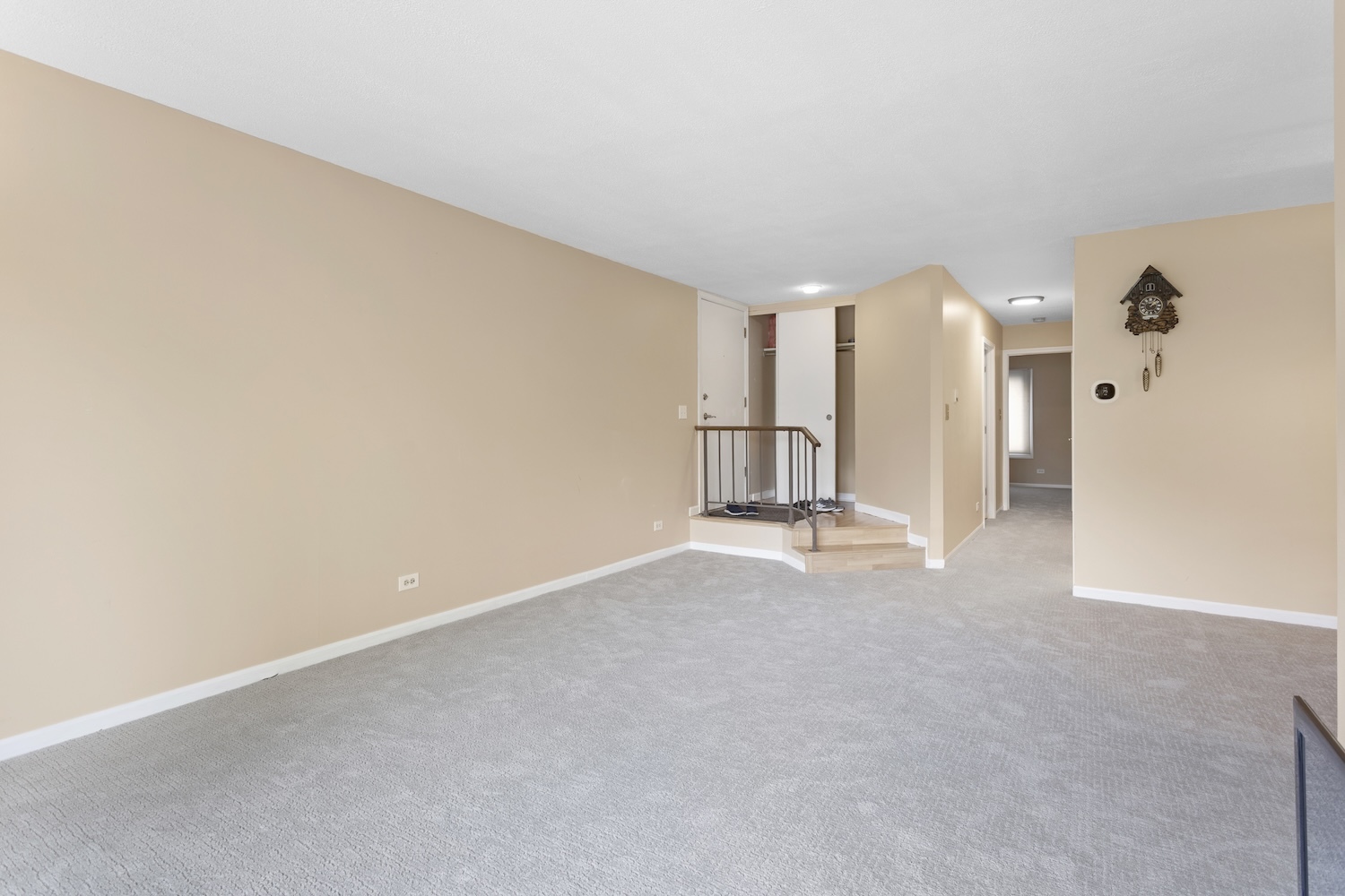 1044 Creekside Court #2A, Wheeling, IL 60090