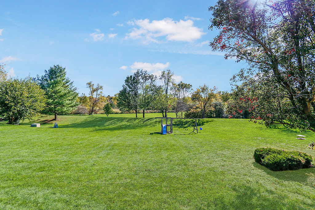 13629 S Kickapoo Trail, Homer Glen, IL 60491