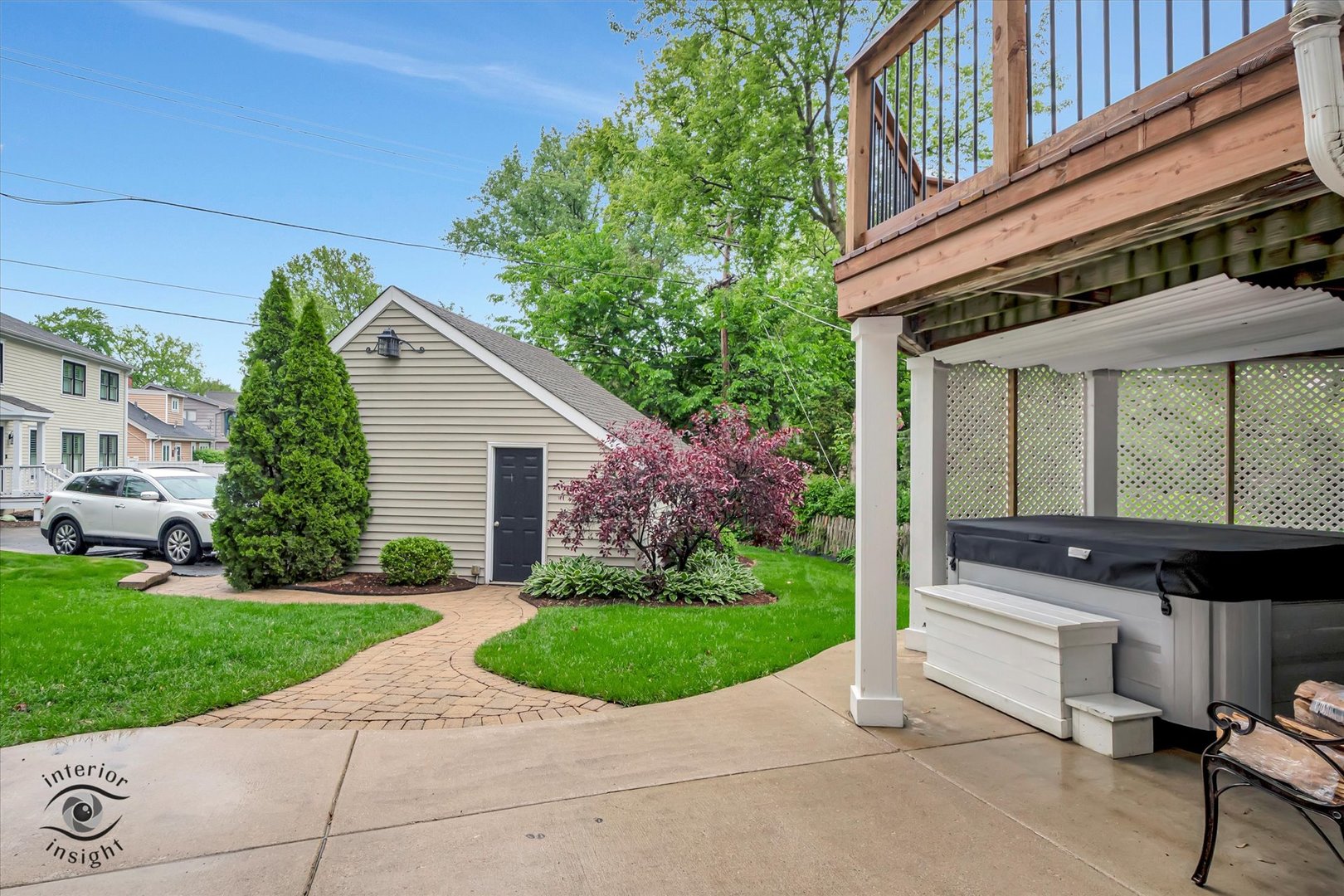 616 E Hillside Avenue, Barrington, IL 60010