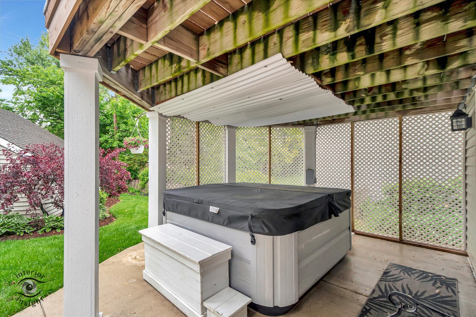 616 E Hillside Avenue, Barrington, IL 60010