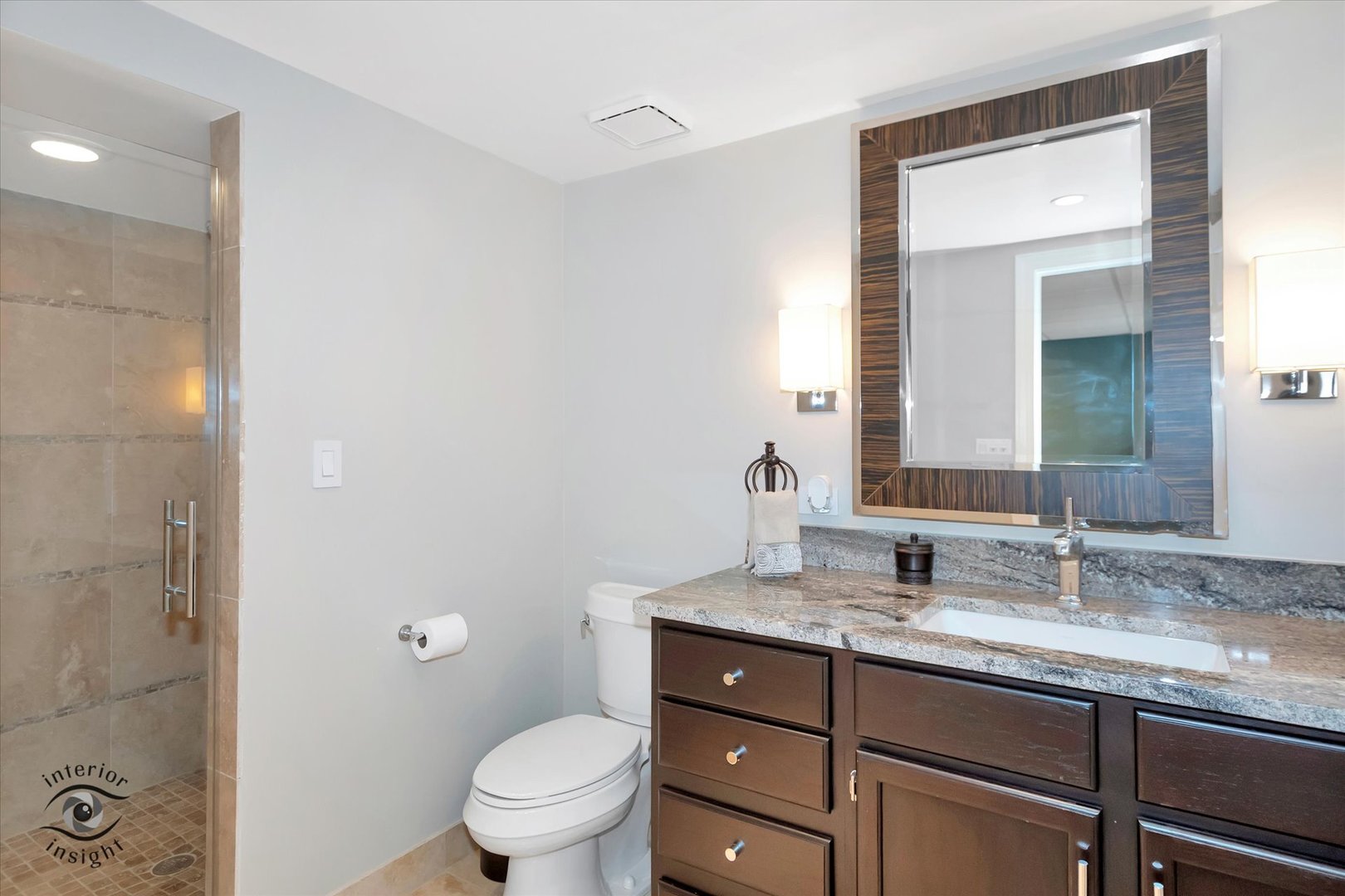 616 E Hillside Avenue, Barrington, IL 60010