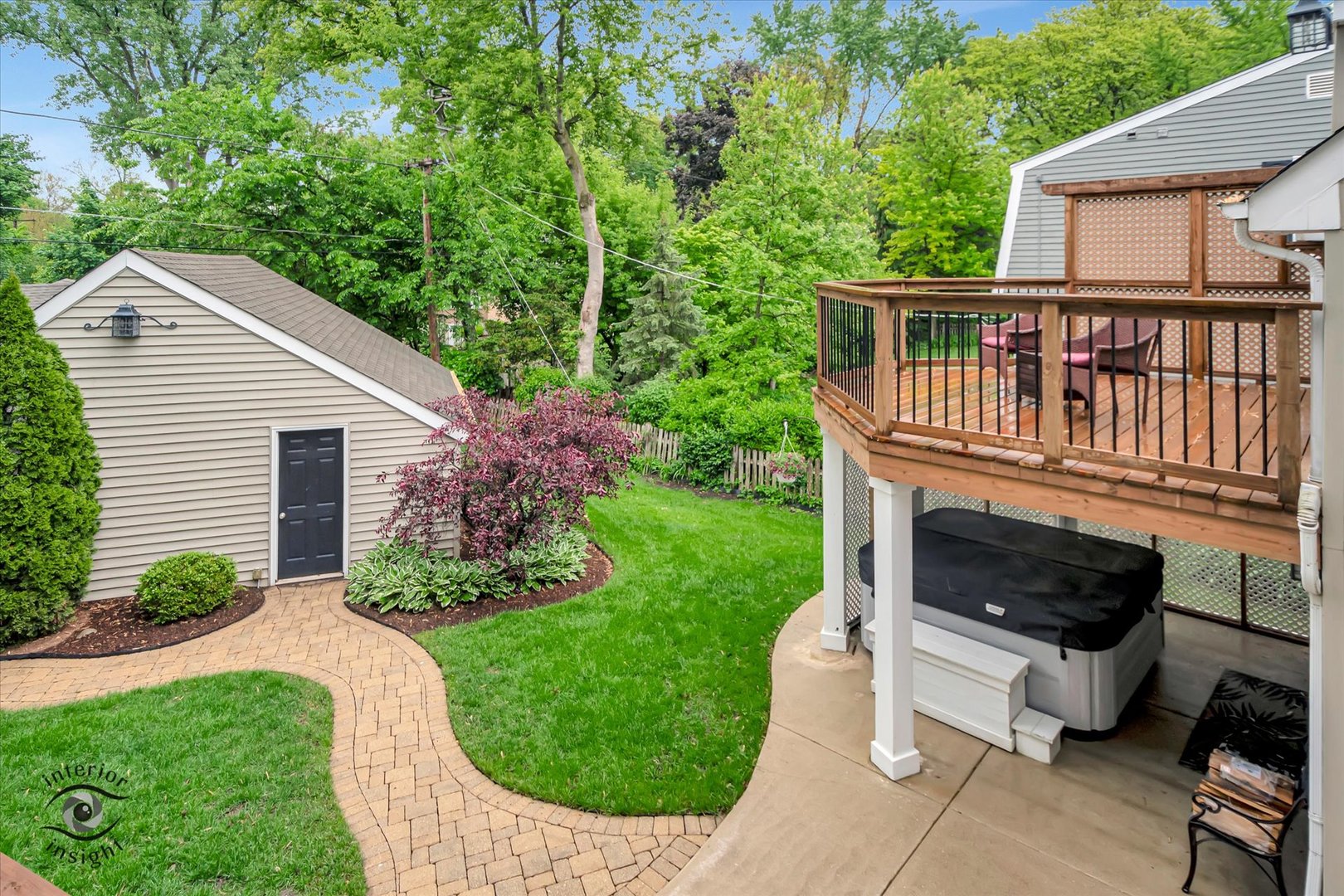616 E Hillside Avenue, Barrington, IL 60010