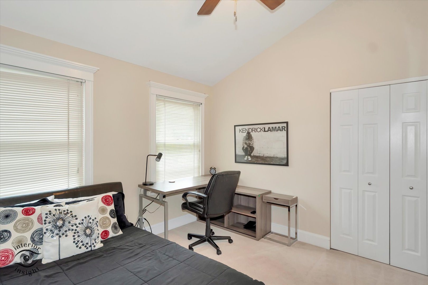 616 E Hillside Avenue, Barrington, IL 60010