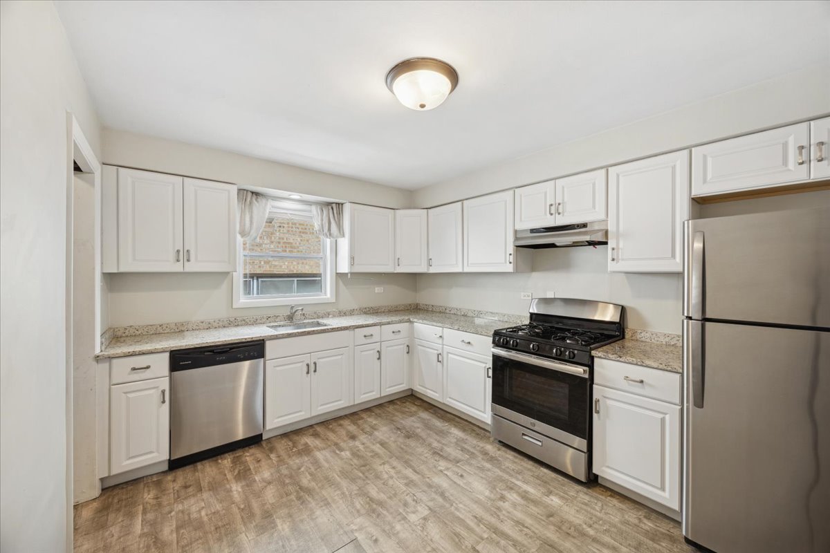 428 Elgin Avenue, Forest Park, IL 60130