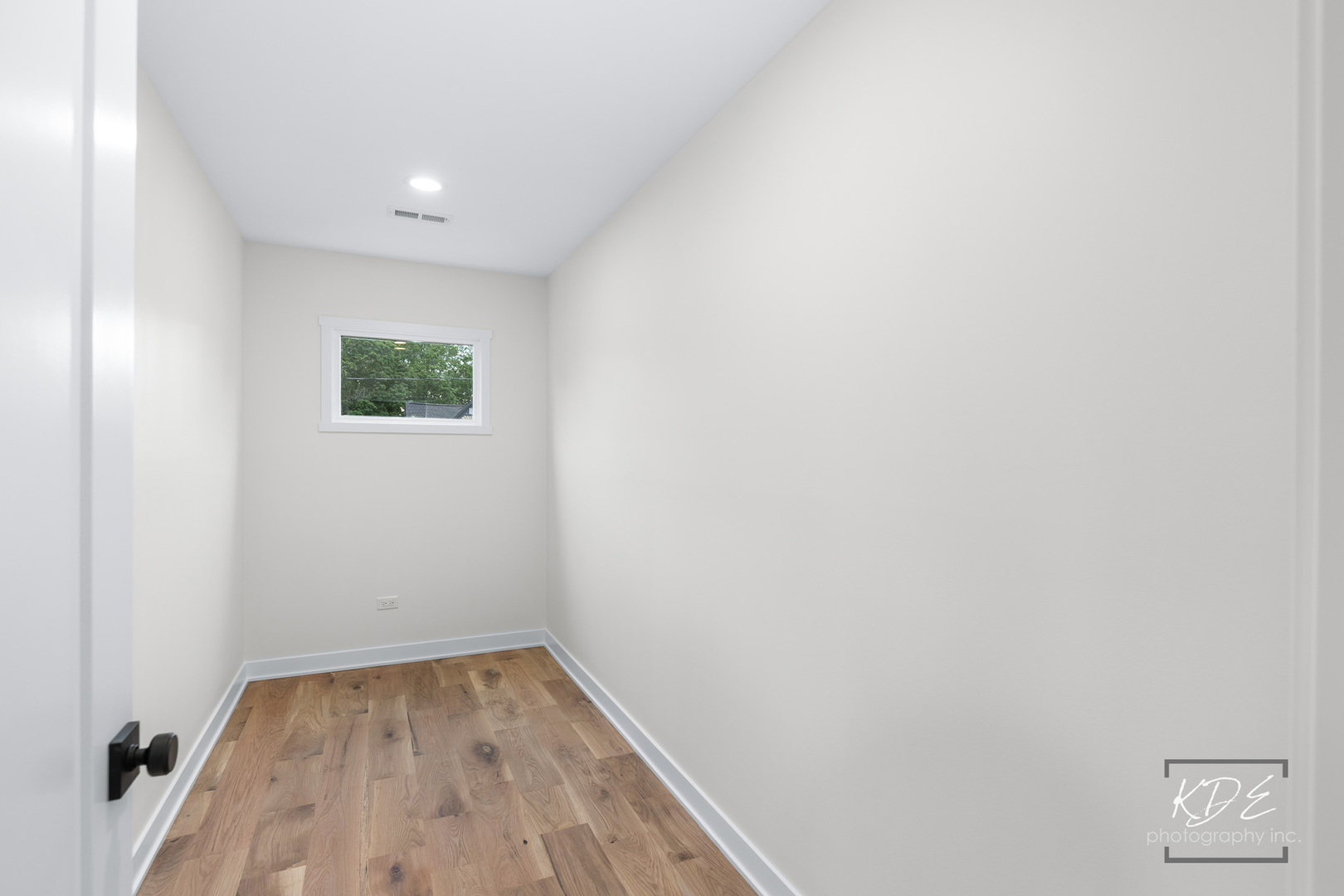 715 N Brainard Street, Naperville, IL 60563