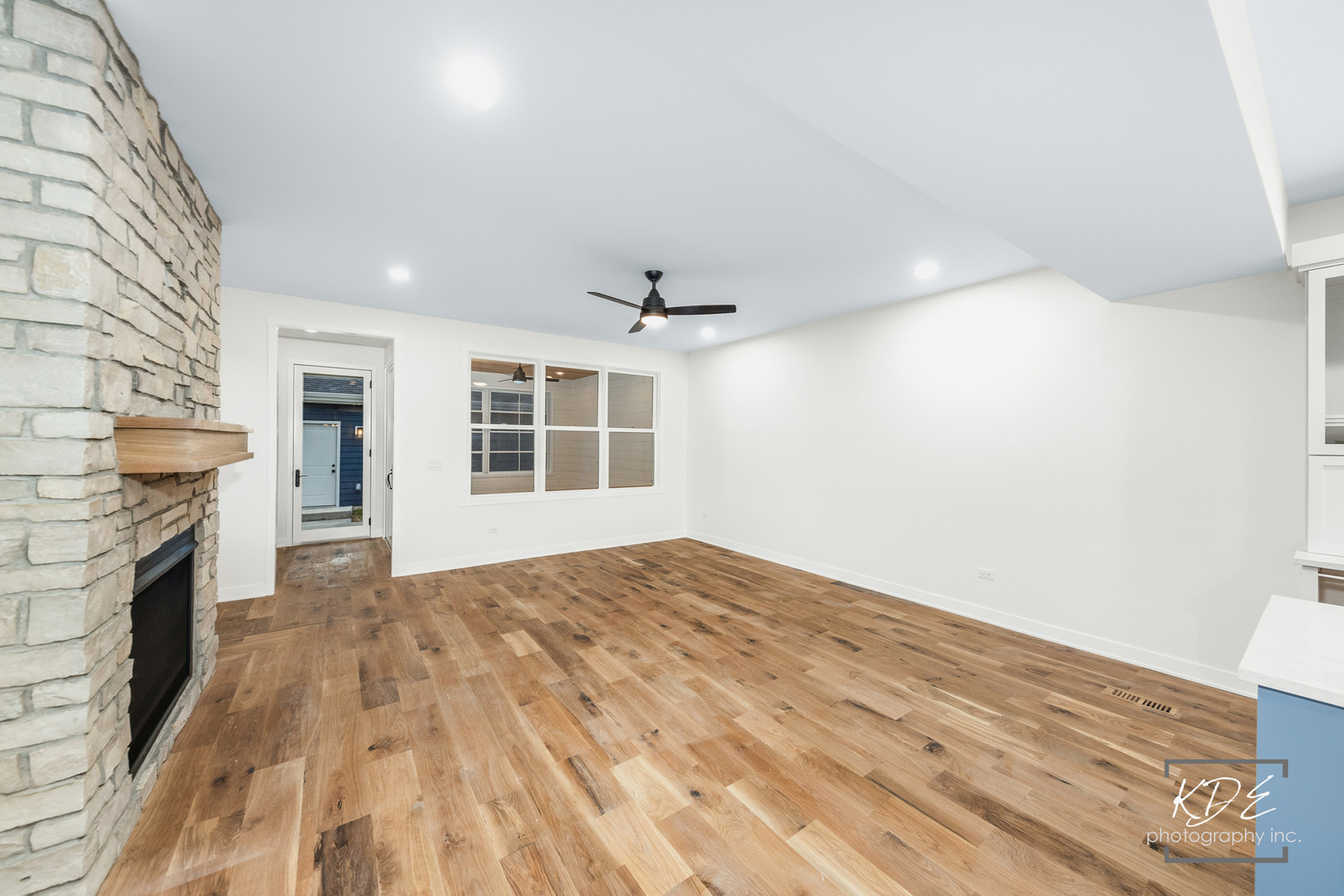 715 N Brainard Street, Naperville, IL 60563