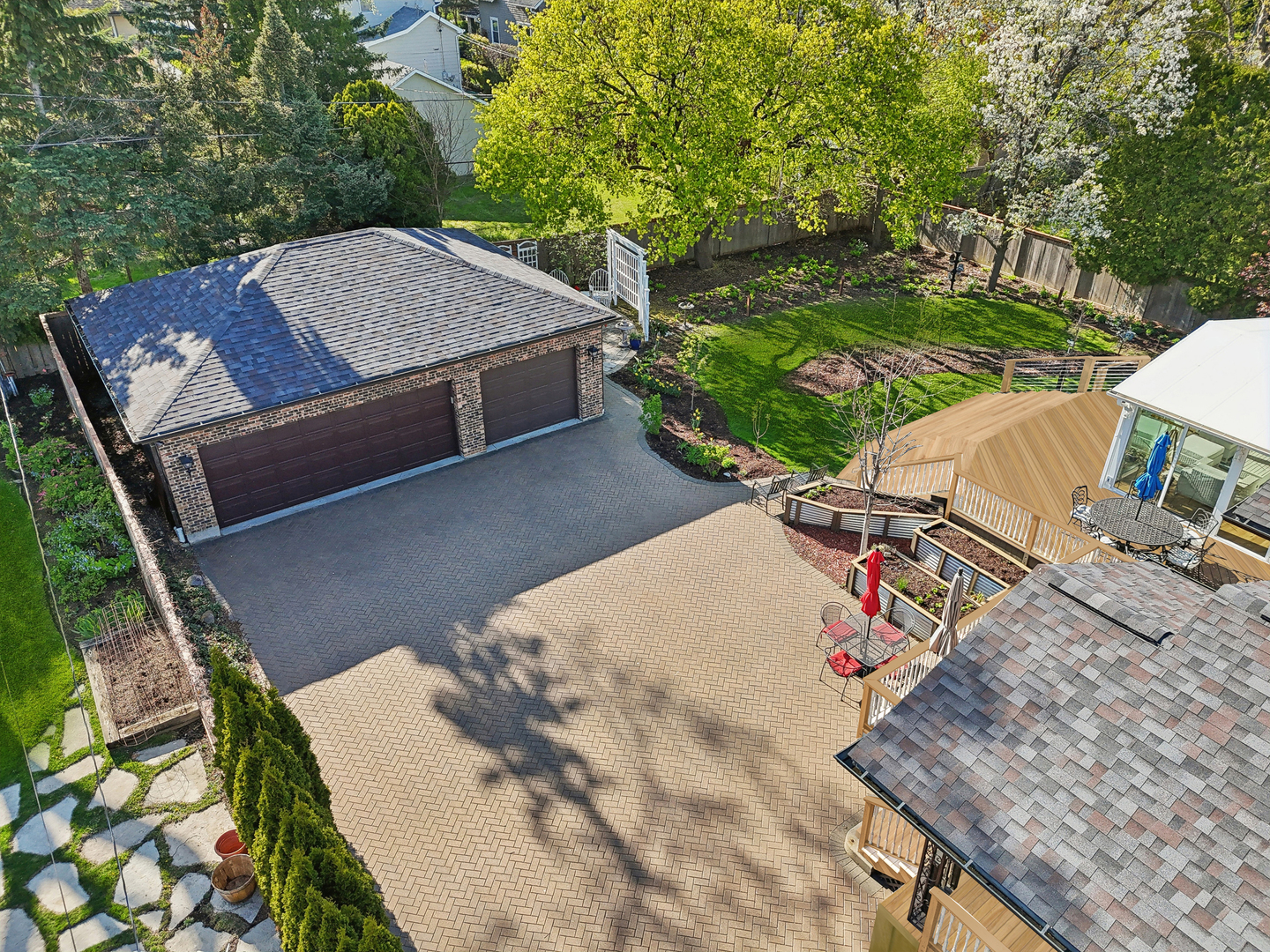 1424 Glencoe Avenue, Highland Park, IL 60035
