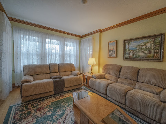 4912 S Komensky Avenue, Chicago, IL 60632