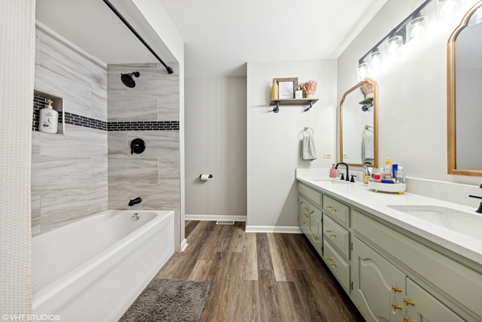 17302 Long Bow Drive, Lockport, IL 60441